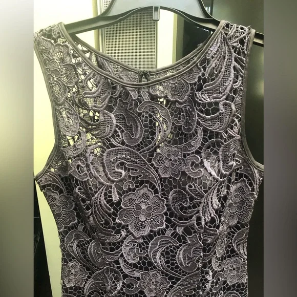 Adrianna Papell Womans Dress Sz 4 - Picture 2 of 9